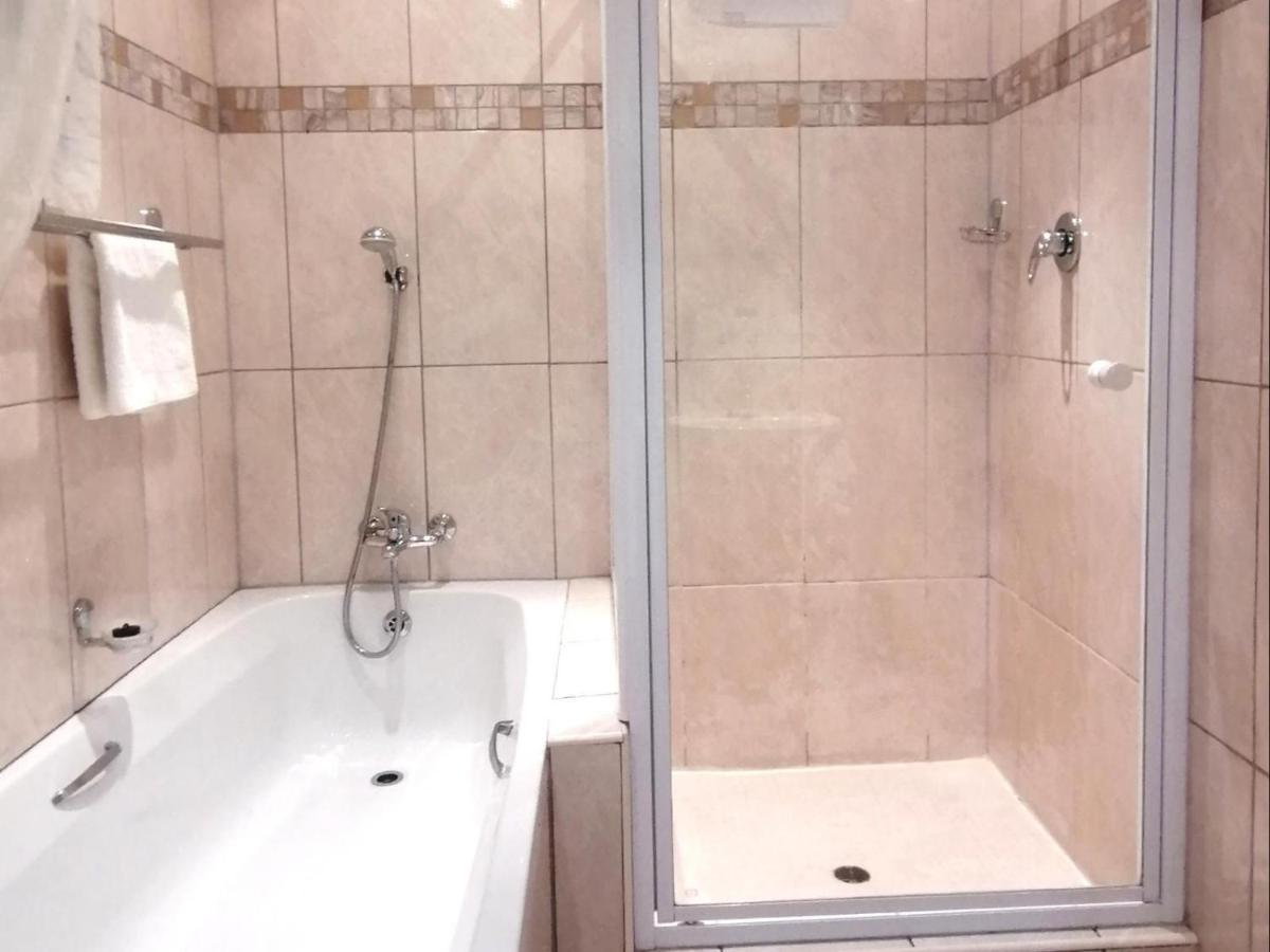 Casa Romana B&B Ladybrand Ngoại thất bức ảnh